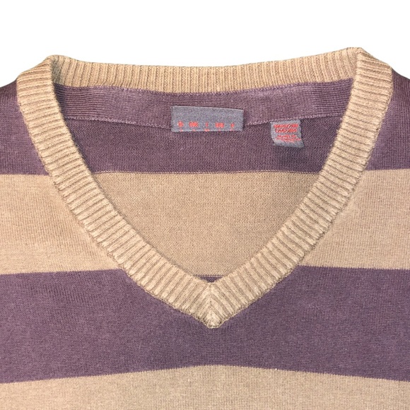 Esprit Sweater - Picture 3 of 6